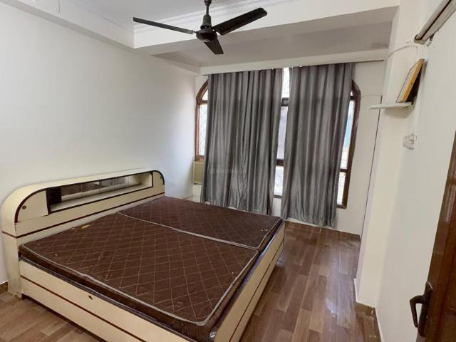 2 BHK Independent Builder Floor in Patel Nagar for rent New Delhi. The reference number is 21105963