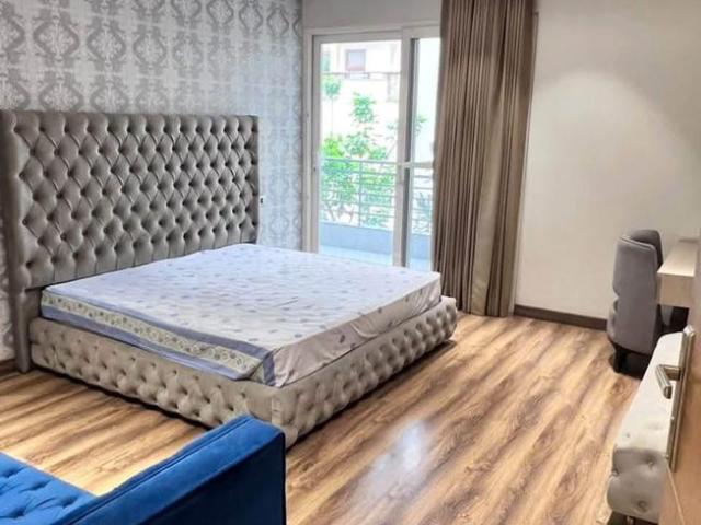 2 BHK Independent Builder Floor in Patel Nagar for rent New Delhi. The reference number is 21109024
