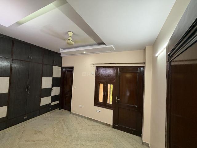2 BHK Independent Builder Floor in Patel Nagar for rent New Delhi. The reference number is 21339370