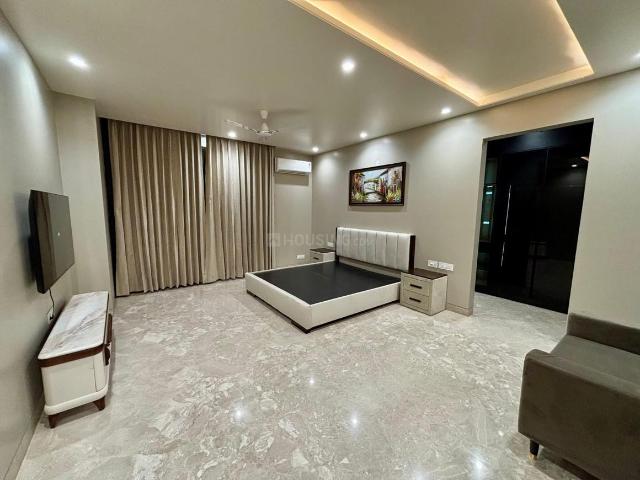 2 BHK Independent Builder Floor in Patel Nagar for resale New Delhi. The reference number is 17126723