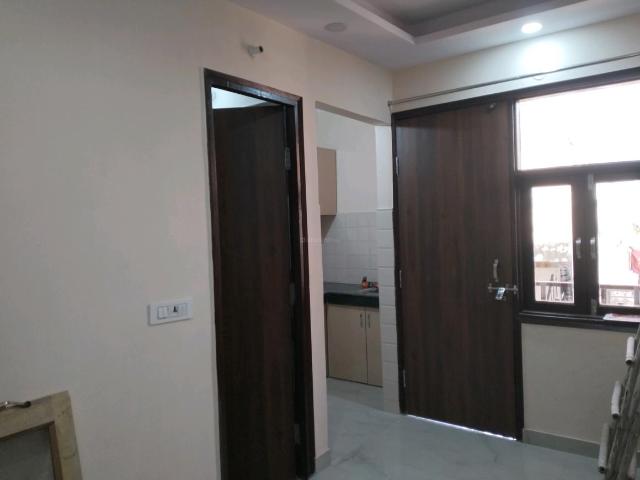 2 BHK Independent Builder Floor in Patparganj for rent New Delhi. The reference number is 19030686