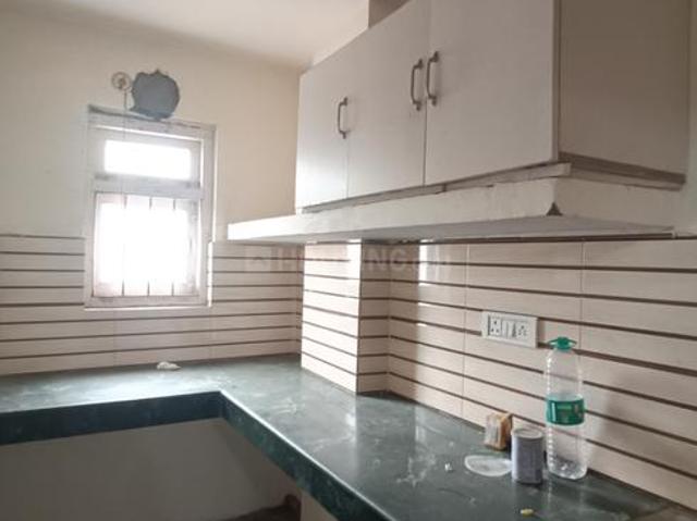 2 BHK Independent Builder Floor in Patparganj for rent New Delhi. The reference number is 20655485