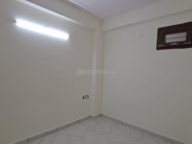 2 BHK Independent Builder Floor in Patparganj for rent New Delhi. The reference number is 21197137