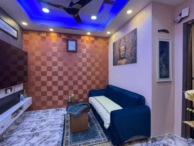 2 BHK Independent Builder Floor in Picnic Garden for resale Kolkata. The reference number is 21026779