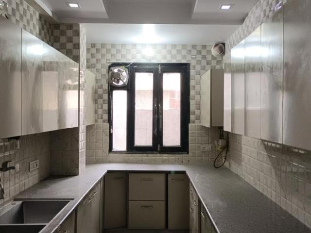 2 BHK Independent Builder Floor in Pitampura for rent New Delhi. The reference number is 20053374