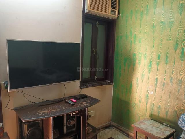 2 BHK Independent Builder Floor in Pitampura for resale New Delhi. The reference number is 18912264