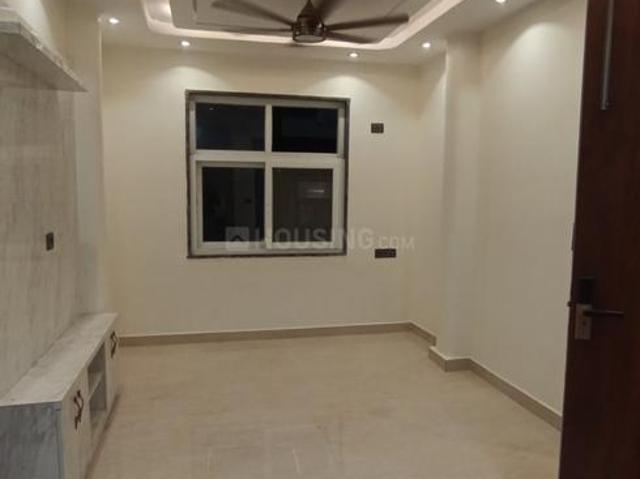 2 BHK Independent Builder Floor in Pitampura for resale New Delhi. The reference number is 20353781