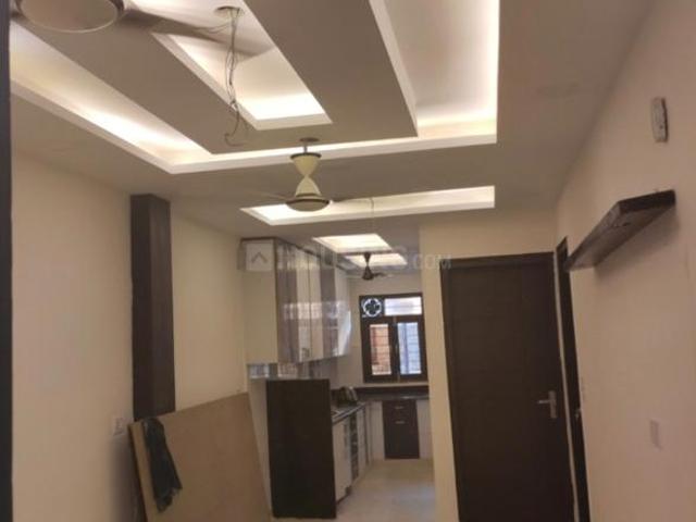 2 BHK Independent Builder Floor in Pitampura for resale New Delhi. The reference number is 21079769