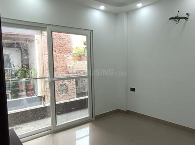 2 BHK Independent Builder Floor in Pitampura for resale New Delhi. The reference number is 19444355