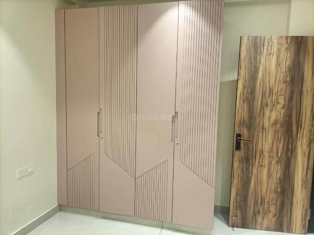 2 BHK Independent Builder Floor in Preet Vihar for rent New Delhi. The reference number is 17424302