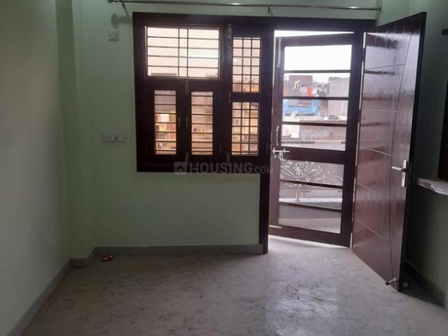 2 BHK Independent Builder Floor in Preet Vihar for rent New Delhi. The reference number is 20355078