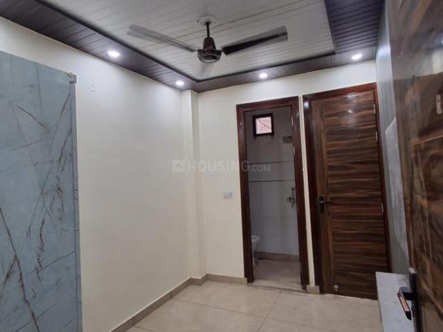2 BHK Independent Builder Floor in Preet Vihar for rent New Delhi. The reference number is 20968422