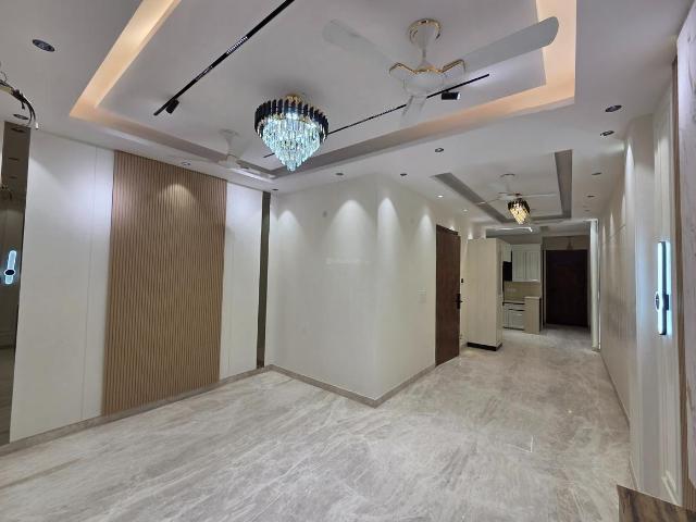 2 BHK Independent Builder Floor in Rajouri Garden for rent New Delhi. The reference number is 18504349