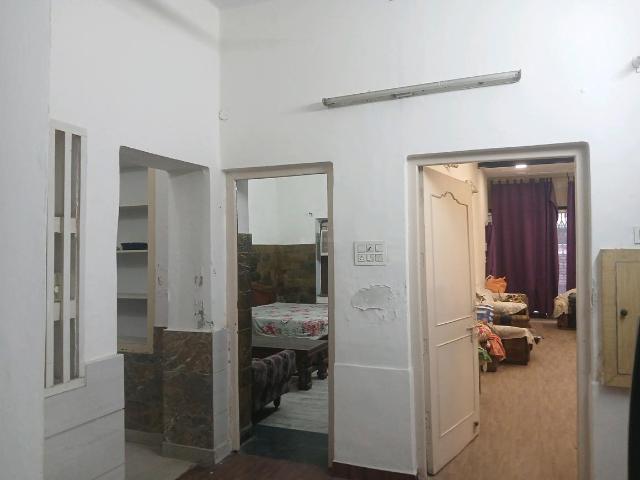 2 BHK Independent Builder Floor in Rajouri Garden for rent New Delhi. The reference number is 19063384