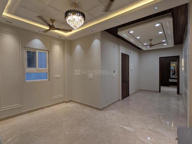 2 BHK Independent Builder Floor in Rajouri Garden for resale New Delhi. The reference number is 17270619