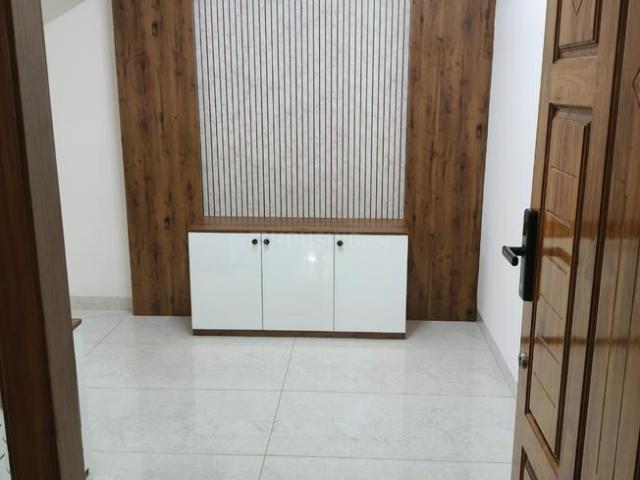 2 BHK Independent Builder Floor in Rajajinagar for rent Bengaluru. The reference number is 19371843