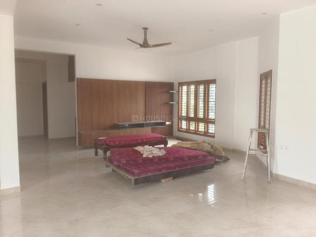 2 BHK Independent Builder Floor in Rajajinagar for rent Bengaluru. The reference number is 21167990