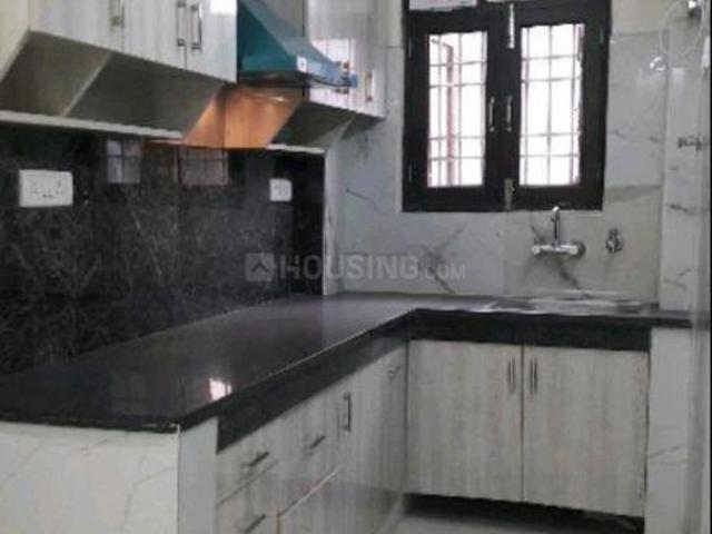2 BHK Independent Builder Floor in Rajinder Nagar for rent New Delhi. The reference number is 8381727