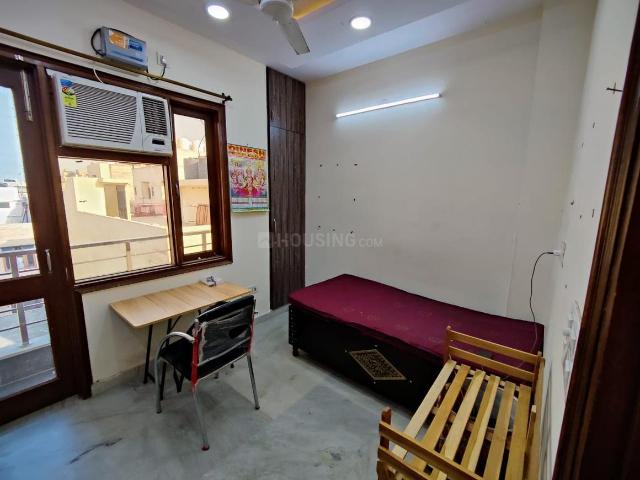 2 BHK Independent Builder Floor in Rajinder Nagar for rent New Delhi. The reference number is 21242531