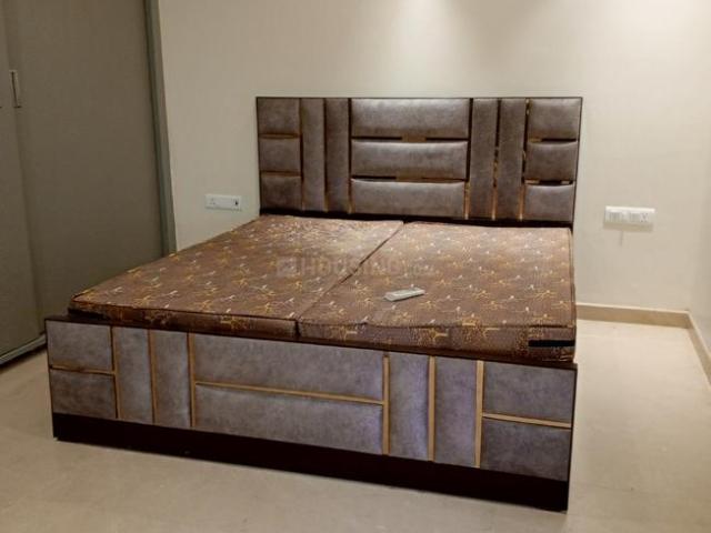 2 BHK Independent Builder Floor in Ramesh Nagar for rent New Delhi. The reference number is 19982557