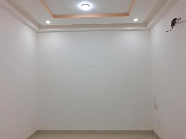 2 BHK Independent Builder Floor in Ramesh Nagar for rent New Delhi. The reference number is 20435564