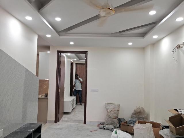 2 BHK Independent Builder Floor in Ramesh Nagar for rent New Delhi. The reference number is 20436780
