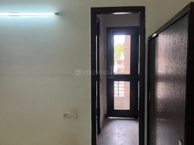 2 BHK Independent Builder Floor in Ramesh Nagar for rent New Delhi. The reference number is 20640207