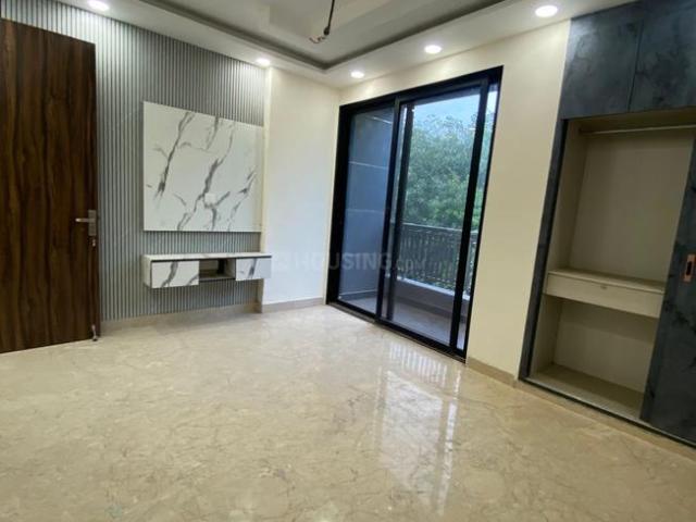 2 BHK Independent Builder Floor in Ramesh Nagar for rent New Delhi. The reference number is 20642382
