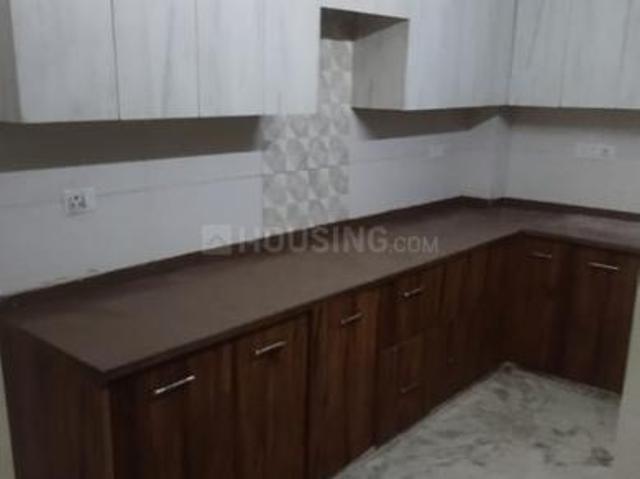 2 BHK Independent Builder Floor in Ramesh Nagar for rent New Delhi. The reference number is 20888520