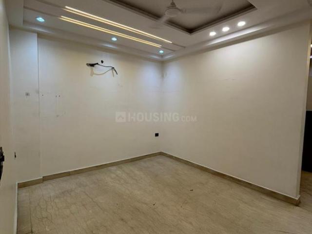 2 BHK Independent Builder Floor in Ramesh Nagar for rent New Delhi. The reference number is 20159802