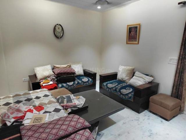 2 BHK Independent Builder Floor in Ramesh Nagar for rent New Delhi. The reference number is 20171719