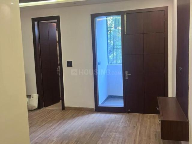 2 BHK Independent Builder Floor in Ramesh Nagar for rent New Delhi. The reference number is 20230757
