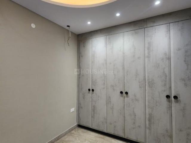 2 BHK Independent Builder Floor in Ramesh Nagar for rent New Delhi. The reference number is 20392035