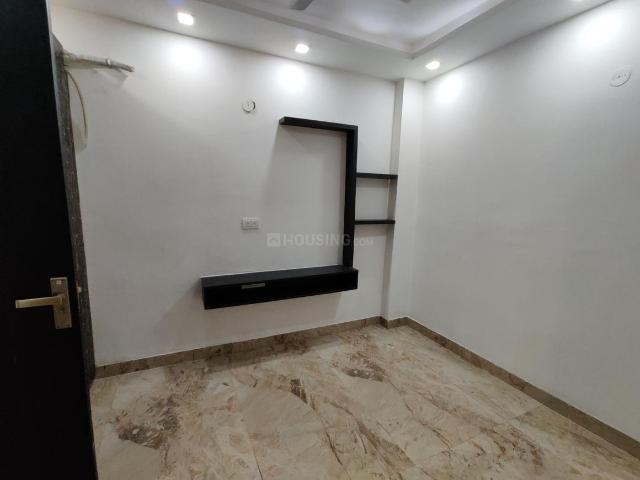 2 BHK Independent Builder Floor in Ramesh Nagar for rent New Delhi. The reference number is 21136191