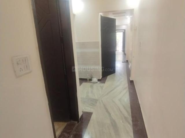2 BHK Independent Builder Floor in Ramesh Nagar for rent New Delhi. The reference number is 21204420