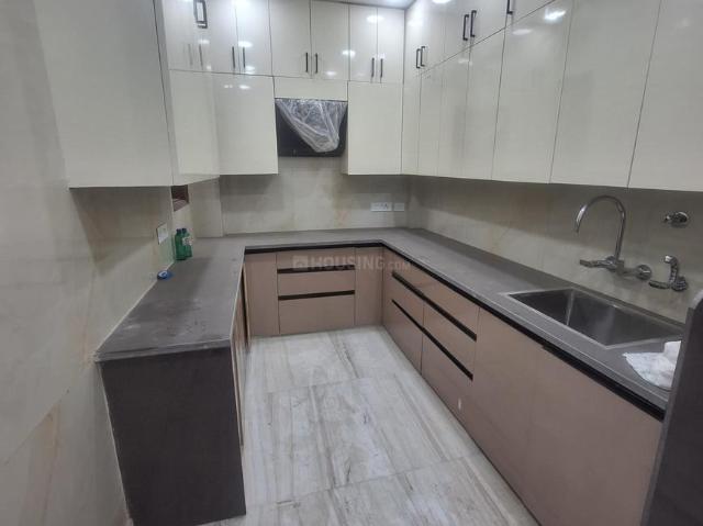 2 BHK Independent Builder Floor in Ramesh Nagar for rent New Delhi. The reference number is 21316353