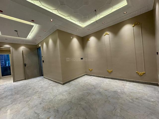 2 BHK Independent Builder Floor in Ramesh Nagar for rent New Delhi. The reference number is 21363479