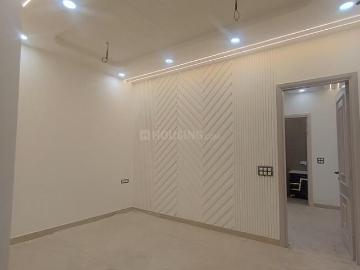 2 BHK Independent Builder Floor in Ramesh Nagar for resale New Delhi. The reference number is 19567657
