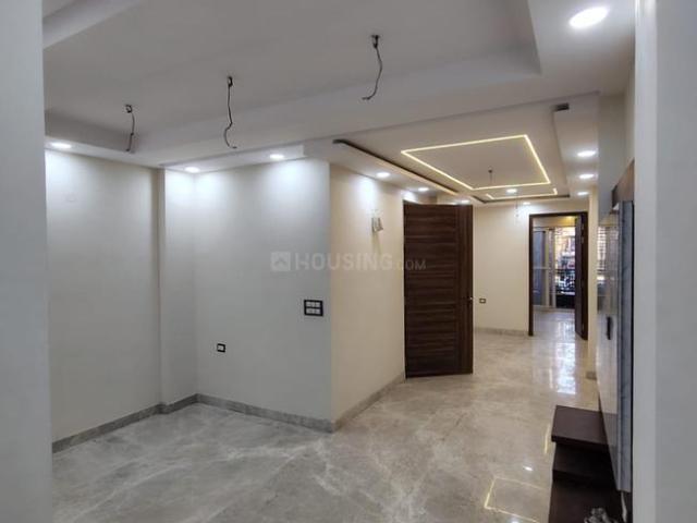 2 BHK Independent Builder Floor in Ramesh Nagar for resale New Delhi. The reference number is 19890392