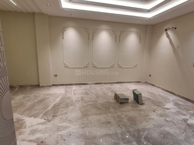 2 BHK Independent Builder Floor in Ramesh Nagar for resale New Delhi. The reference number is 20404418