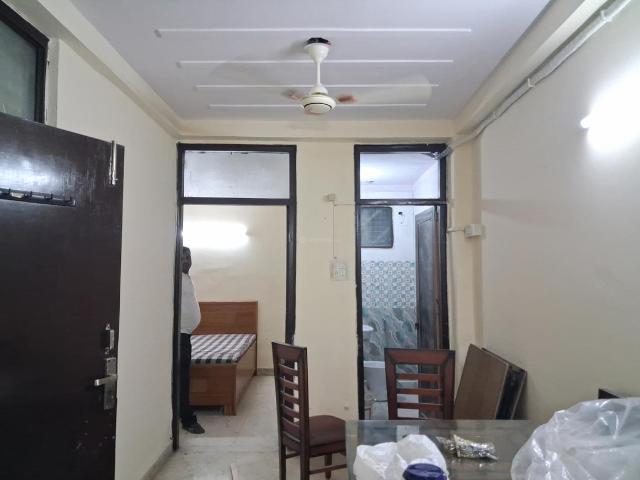 2 BHK Independent Builder Floor in Ramesh Nagar for resale New Delhi. The reference number is 20561619