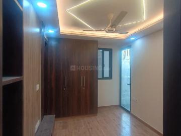 2 BHK Independent Builder Floor in Ramesh Nagar for resale New Delhi. The reference number is 19422482