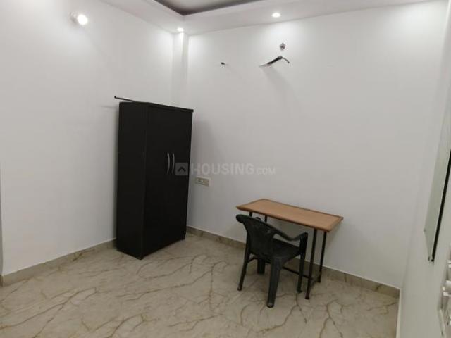 2 BHK Independent Builder Floor in Ranjeet Nagar for rent New Delhi. The reference number is 19600612