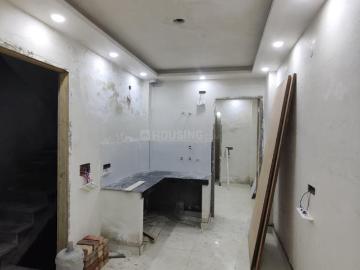 2 BHK Independent Builder Floor in Ranjeet Nagar for resale New Delhi. The reference number is 14271365