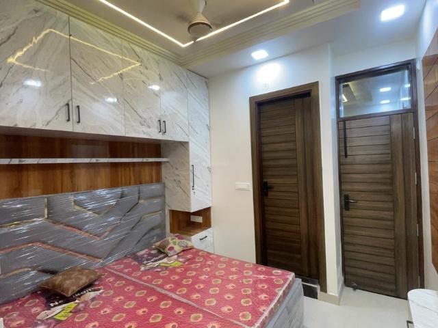 2 BHK Independent Builder Floor in Razapur Khurd for rent New Delhi. The reference number is 20532053