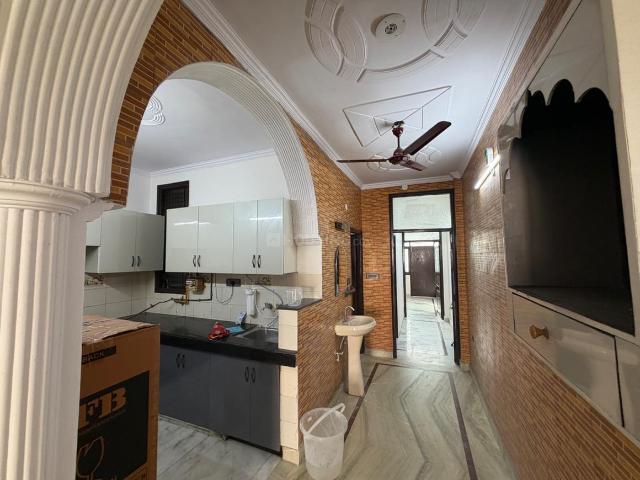 2 BHK Independent Builder Floor in Subhash Nagar for resale New Delhi. The reference number is 21057525