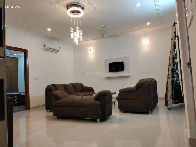 2 BHK Independent Builder Floor in Sushant Lok Phase 1 for rent Gurgaon. The reference number is 18549576