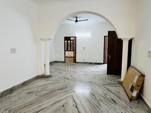 2 BHK Independent Builder Floor in Sushant Lok Phase 1 for rent Gurgaon. The reference number is 20094742