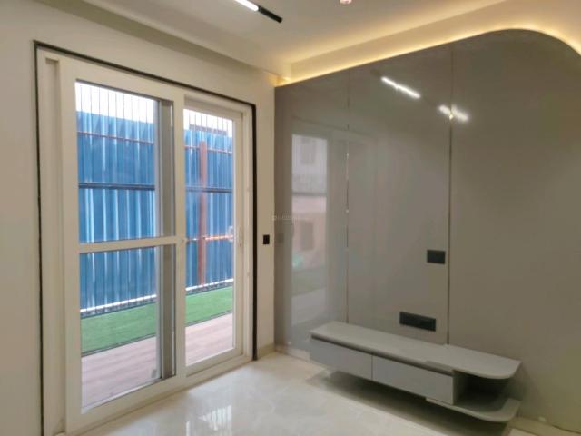 2 BHK Independent Builder Floor in Sushant Lok Phase 1 for rent Gurgaon. The reference number is 20134012