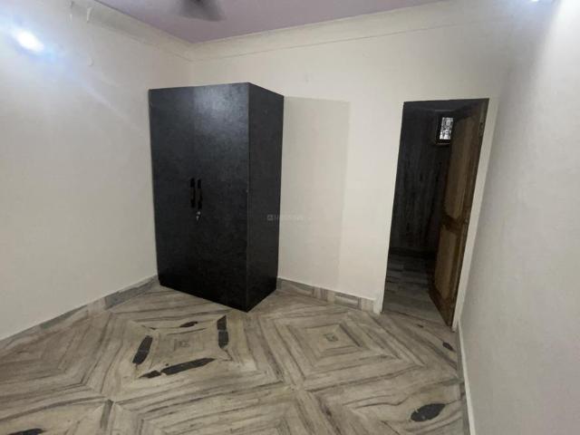 2 BHK Independent Builder Floor in Surajmal Vihar for rent New Delhi. The reference number is 20547319